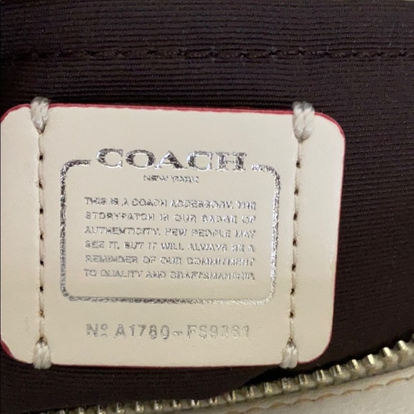 Coach Butterfly Appliqué Chalk Mini Blake Carryall - Picture 10 of 15